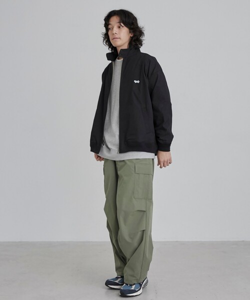 PENNEYS(ぺニーズ)の「Penneys(ぺニーズ)別注ジップブルゾン(ブルゾン・メンズ・ベージュ/ブラック・M/XL/L)」の9枚目の写真