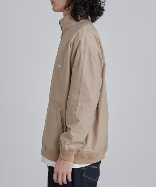 PENNEYS(ぺニーズ)の「Penneys(ぺニーズ)別注ジップブルゾン(ブルゾン・メンズ・ベージュ/ブラック・M/XL/L)」の19枚目の写真