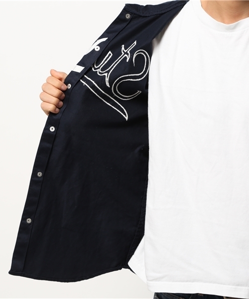 STUSSY（ステューシー）の「Script Baseball Hoodie Shirt（シャツ/ブラウス・メンズ・ネイビー/カーキ・X-LARGE/MEDIUM/LARGE/SMALL）」の4枚目の写真