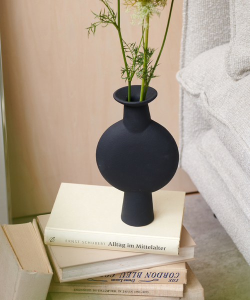 Cooee Design 花瓶 トランペット フラワーベース 16cm ブラック 楽天市場】クーイー デザイン 花瓶 トランペットベース 30cm
