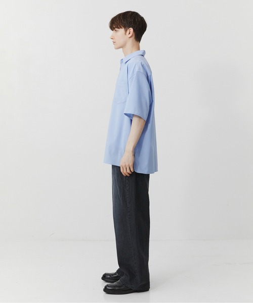 PUBLIC TOKYO(パブリックトウキョウ)の「PUBLIC DENIM リラックスワイドヴィンテージライクデニムパンツ /日本製/岡山デニム/ルーズ/セットアップブリーチ/オーバーダイ(デニムパンツ・メンズ・ライトインディゴブルー/ブルー系その他/ブラック・1/2/3)」の6枚目の写真