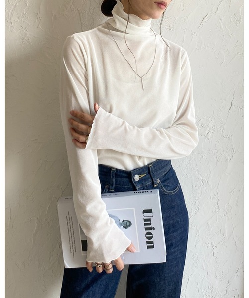 She's Closet(シーズクローゼット)の「長袖ハイネックシースルー/シアーベロアカットソーロンTトップス(Tシャツ/カットソー・レディース・オフホワイト/チャコールグレー/ブルーグレー/ブラック/オリーブ/ブラウン/ネイビー・FREE)」の11枚目の写真
