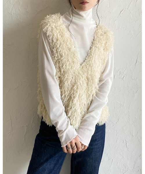 She's Closet(シーズクローゼット)の「長袖ハイネックシースルー/シアーベロアカットソーロンTトップス(Tシャツ/カットソー・レディース・オフホワイト/チャコールグレー/ブルーグレー/ブラック/オリーブ/ブラウン/ネイビー・FREE)」の12枚目の写真