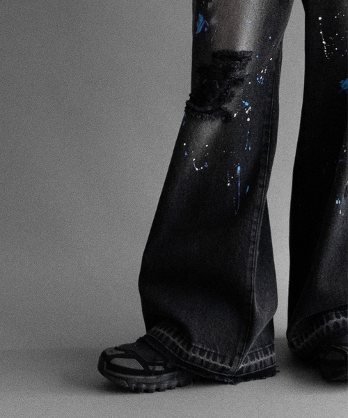PHILTHEORY(フィルセオリー)の「Gimmick damage paint denim pants/ギミックダメージペイントデニムパンツ(デニムパンツ・メンズ・ブラック・1/3/2)」の11枚目の写真