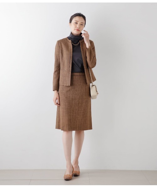 NEWYORKER(ニューヨーカー)の「クラフトスラブツィードパイピングノーカラージャケット(テーラードジャケット・レディース・ブラウン/ネイビー・9号/11号)」の16枚目の写真