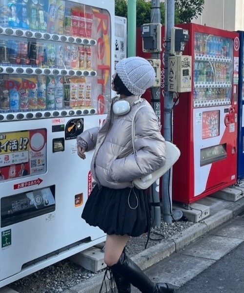 nemne store（ネンネストア）の「ショート丈中綿パディングブルゾン（ブルゾン・レディース・アイボリー/チャコール/ネイビー系/ピンク系/グレー/ライトブルー/ブラック・フリー）」の20枚目の写真
