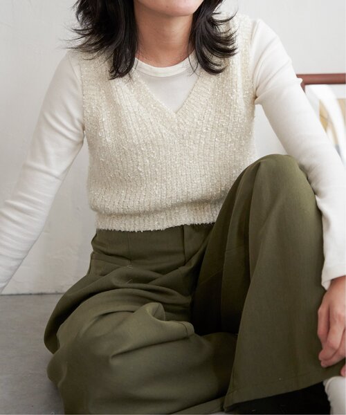VENCEEXCHANGE（ヴァンスエクスチェンジ）の「畦編みショートベスト（ベスト・レディース・オフホワイト/ベージュ/ブラック・FREE）」の2枚目の写真