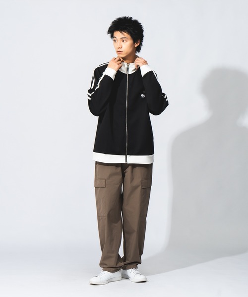 UNIIT(ユニット)の「【UNIIT/ユニット】ダンボールトラックジャケット(ジャージ・メンズ・ブルー/オフホワイト/ブラック・MEDIUM/LARGE/X-LARGE)」の12枚目の写真