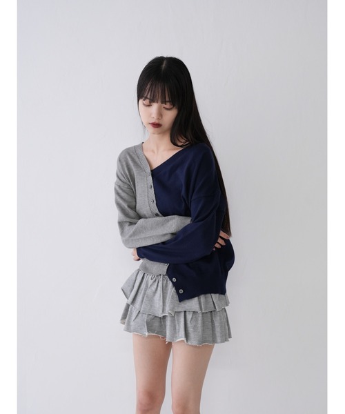Uenui（ウニュイ）の「バイカラー ユニークデザイン ニットカーディガン（カーディガン/ボレロ・レディース・グレー/ブラウン・FREE）」の4枚目の写真