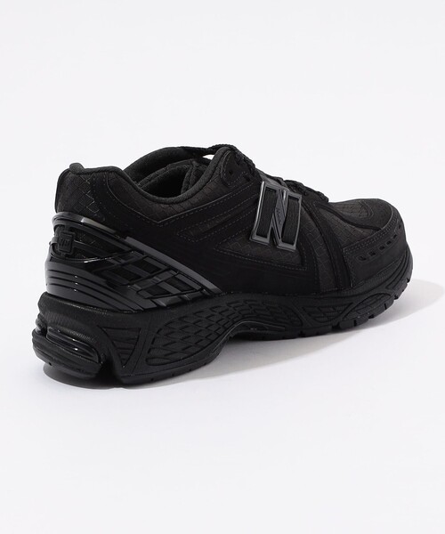 NEW BALANCE（ニューバランス）の「New Balance 1906R スニーカー（スニーカー・レディース・ブラック・25/24/23）」の5枚目の写真