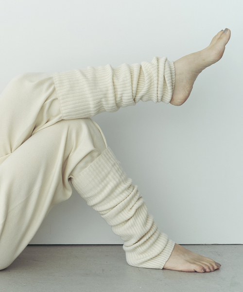 EMILYWEEK × NETENE. ロングリブレッグウォーマー（レッグウォーマー）｜EMILY WEEK（エミリーウィーク）