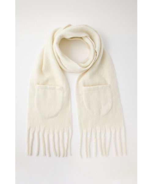 MOUSSY（マウジー）の「POCKET KNIT WIDE スカーフ（バンダナ/スカーフ・レディース・チャコールグレー/オフホワイト/レッド・FREE）」の11枚目の写真