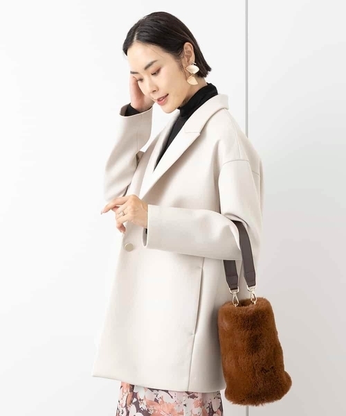 MICHEL KLEIN(ミッシェル・クラン)の「ボンディングミドル丈コート(セットアップ対応)(チェスターコート・レディース・アイボリー/ブラック・38)」の3枚目の写真