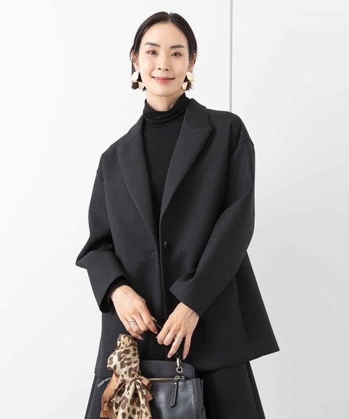 MICHEL KLEIN(ミッシェル・クラン)の「ボンディングミドル丈コート(セットアップ対応)(チェスターコート・レディース・アイボリー/ブラック・38)」の9枚目の写真