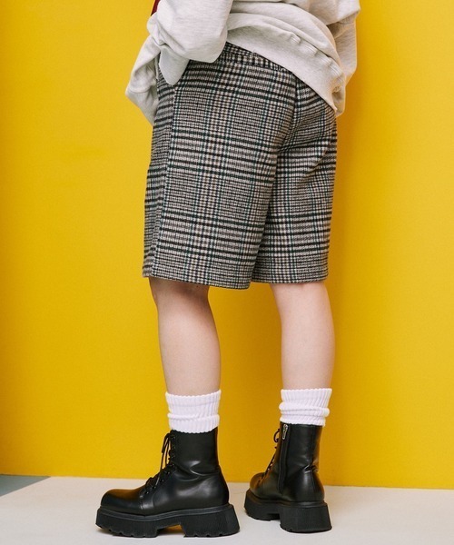 byYOUANCE(バイユアンス)の「タックハーフパンツ(その他パンツ・レディース・ブラック系その他2/ベージュ系その他2・SMALL/MEDIUM)」の6枚目の写真