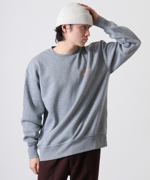 FUNALIVE(ファンアライブ)の「Brushed lining BIG sweatshirt / 裏起毛ビッグトレーナー unisex(スウェット・メンズ・ブラック/グレイッシュベージュ/ホワイト系1/ホワイト系2/グレー系2/杢グレー/ヘザーチャコール/ブラック系2/ベージュ系1/チャコールアッシュ/グリーン系1/チャコールグレー/ネイビー/オートミール/チャコール/グリーン/ブラック系1/グレー系1/ネイビー系1/ブラック系3・M/L/XL)」の14枚目の写真