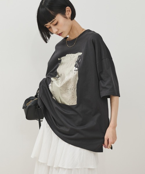 Naptime フォトプリントプルオーバーカットソー BLACK M 新品未使用 リブ イン コンフォート ブラックレースでクラス感アップ 大人の
