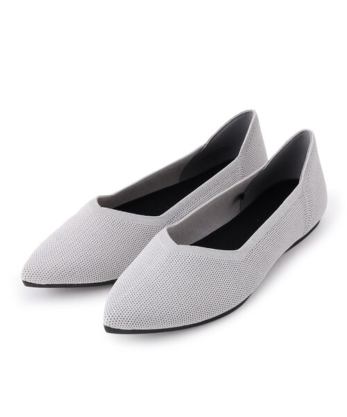 OPAQUE.CLIP(オペークドットクリップ)の「【軽量/洗える】ポインテッドトゥニットパンプス(パンプス・レディース・ベージュ系4/ベージュ系/ブラック/シルバー・03/02/01)」の4枚目の写真