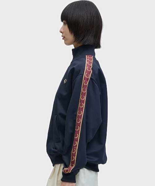 Taped Track Jacket／フレッドペリートラックジャケット（ジャージ