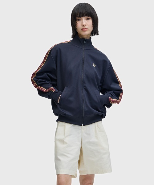 Taped Track Jacket／フレッドペリートラックジャケット（ジャージ