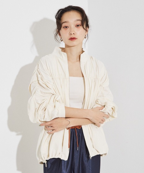 NOMINE(ノミネ)の「シャーリング ブルゾン(ブルゾン・レディース・アイボリー/ブラック/セージグリーン・フリー)」の14枚目の写真