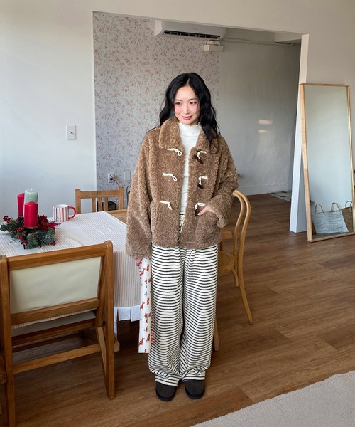 by muni:r(バイ ムニール)の「ワイドストライプ起毛パンツ(スウェットパンツ・レディース・アイボリー/ブラック・FREE)」の3枚目の写真