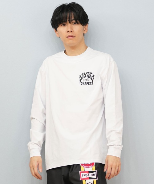 lost(ロスト)の「【ムラサキスポーツ限定】lost/ロスト 長袖Tシャツ 水陸両用/ユーティリティー/UVケアラッシュガード L25S-4305(ラッシュガード・メンズ・ホワイト/ブラック・M/L/XL)」の4枚目の写真