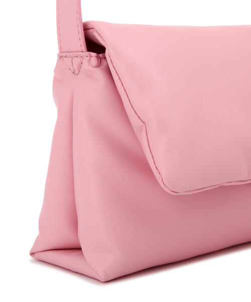 FREE'S MART(フリーズマート)の「◆パフショルダーバッグ(ショルダーバッグ・レディース・ピンク/ブラック・フリ-)」の11枚目の写真