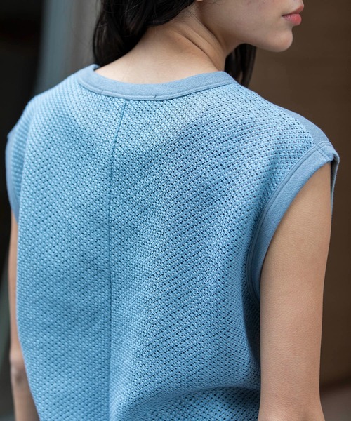 Munich（ミューニック）の「ブークレー×ギマメッシュドッキングトップス（Tシャツ/カットソー・レディース・アイボリー/ブラック/グレイッシュブルー・FREE）」の17枚目の写真