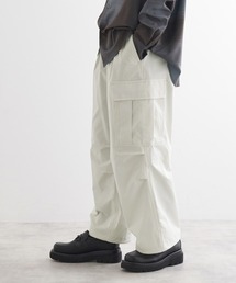tk.TAKEO KIKUCHI（ティーケータケオキクチ）の「【機能素材】AMATAストレッチカーゴパンツ（その他パンツ）」