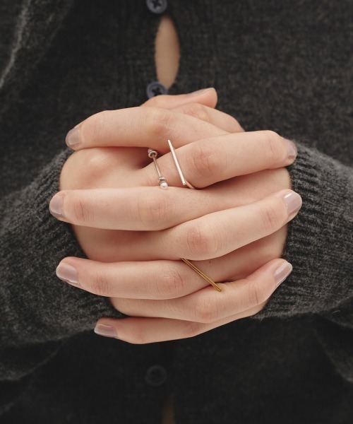 TODAYFUL(トゥデイフル)の「Skinny Pearl Ring(リング・レディース・シルバー/ゴールド・#13/#11)」の3枚目の写真