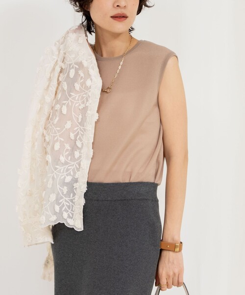 NOLLEY’S（ノーリーズ）の「《アンサンブル対応》ハーフシアーノースリーブプルオーバーニット（ニット/セーター・レディース・サックスブルー/ブラウン/オフホワイト/ブラック・38）」の3枚目の写真