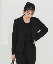 パンツスーツ ノーカラージャケット」に該当するレディース