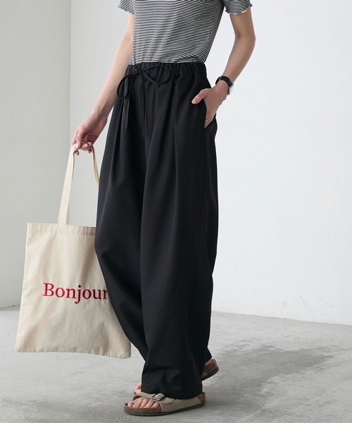 BONLECILL（ボンルシール）の「リネンライクイージーバレル2タックパンツ（スラックス・レディース・ベージュ/スミクロ/チャコールグレー/ブラック・M/L）」の9枚目の写真