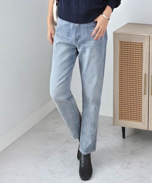alotta（アロッタ）の「すっきりスリムデニムパンツ（デニムパンツ・レディース・ブラック/ライトブルー/ネイビー・M/L/LL/3L）」の2枚目の写真