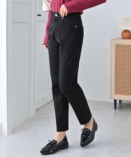 alotta（アロッタ）の「すっきりスリムデニムパンツ（デニムパンツ・レディース・ブラック/ライトブルー/ネイビー・M/L/LL/3L）」の4枚目の写真
