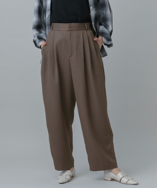 GLOBAL WORK（グローバルワーク）の「MATINEE LINE/リネンライクバレルパンツ/327144（その他パンツ・レディース・スミクロ/モカ/ブラウン・SMALL/MEDIUM/LARGE）」の11枚目の写真