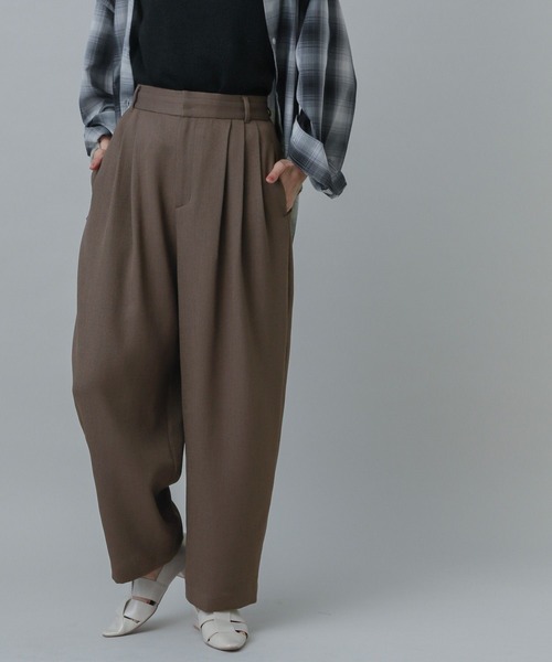 GLOBAL WORK（グローバルワーク）の「MATINEE LINE/リネンライクバレルパンツ/327144（その他パンツ・レディース・スミクロ/モカ/ブラウン・SMALL/MEDIUM/LARGE）」の12枚目の写真