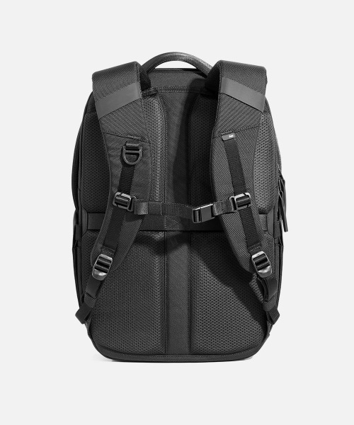 Aer（エアー）の「Aer（エアー）City Pack Pro 2 AER-21060（バックパック/リュック・メンズ・ブラック・F）」の3枚目の写真