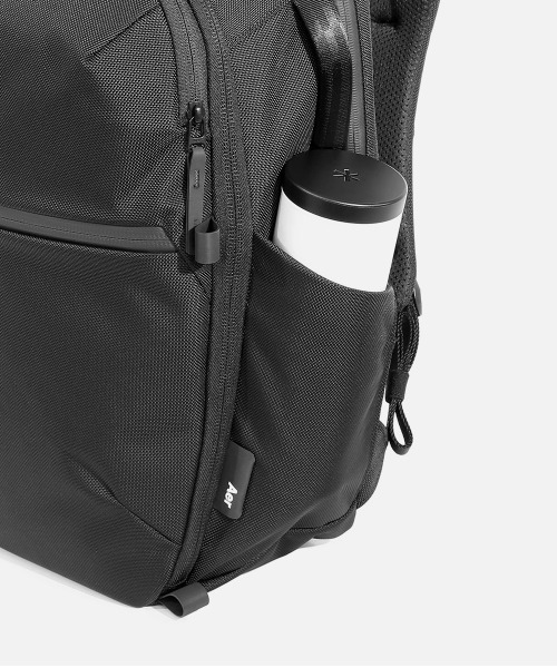 Aer（エアー）の「Aer（エアー）City Pack Pro 2 AER-21060（バックパック/リュック・メンズ・ブラック・F）」の6枚目の写真