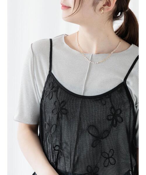 Te chichi TERRASSE(テチチテラス)の「ラメテレコハーフスリーブトップス(Tシャツ/カットソー・レディース・ブラック/オフホワイト/ベージュ・F)」の2枚目の写真