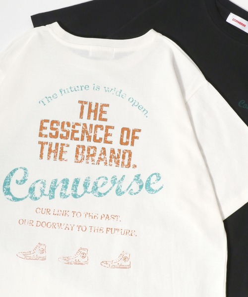 CONVERSE（コンバース）の「CONVERSE/コンバース ヴィンテージバックプリント ワンポイントロゴ 半袖Tシャツ（Tシャツ/カットソー・レディース・ホワイト/ブラック/ブラック系その他/ホワイト系その他・L/M）」の2枚目の写真