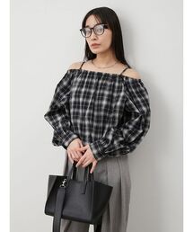 Mila Owen（ミラオーウェン）の「2WAYバルーンオフショルブラウス 
