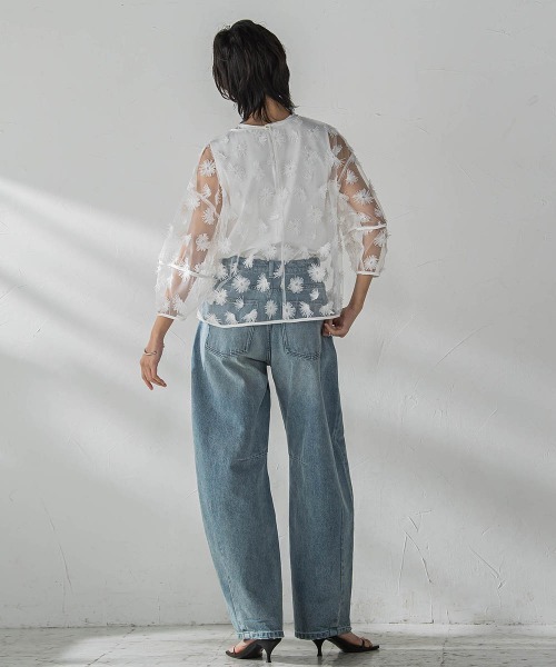 MAYSON GREY(メイソングレイ)の「チュールフラワーボリュームブラウス(シャツ/ブラウス・レディース・ホワイト・M)」の9枚目の写真