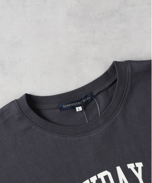 HONEYSUCKLE ROSE(ハニーサックルローズ)の「【HONEYSUCKLE ROSE】ロゴプリントT(Tシャツ/カットソー・レディース・オフホワイト/ダークグレー・M/L)」の5枚目の写真