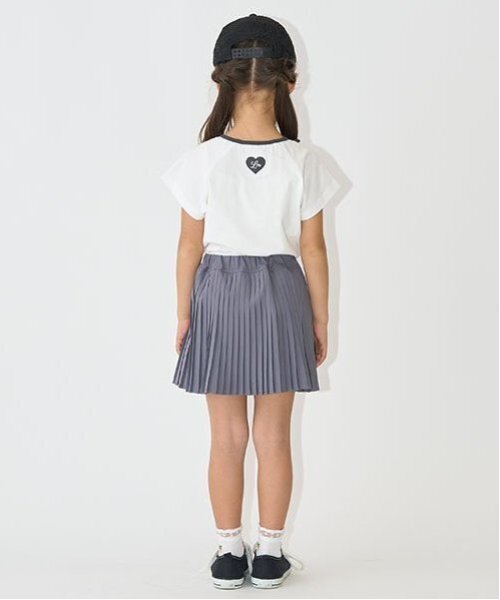 Lycee mine(リセマイン)の「プリーツスカート(インナーパンツ付き)【子供服】【キッズ】【女の子】(スカート・キッズ・チャコール/ラベンダー/オフホワイト・140cm/110cm/100cm/120cm/130cm/150cm)」の22枚目の写真