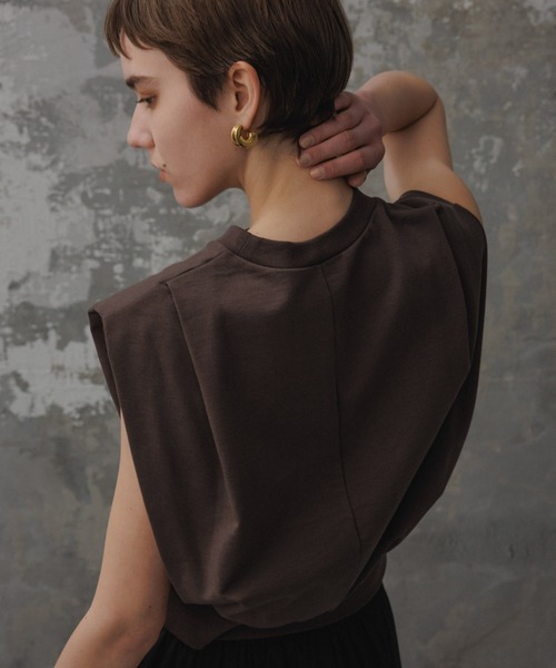 ADAM ET ROPE'（アダムエロペ）の「【EMOELLE】ダブルサークルピアス（ピアス（両耳用）・レディース・ゴールド系その他・FREE）」の4枚目の写真