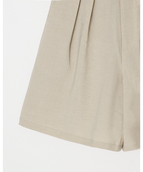 THOUSAND MILE（サウザンドマイル）の「【THOUSAND MILE】TUCK SHORT PANTS　LINEN LIKE/タック　ショートパンツ リネンライク（その他パンツ・レディース・ブラック/アッシュグレー・FREE）」の4枚目の写真