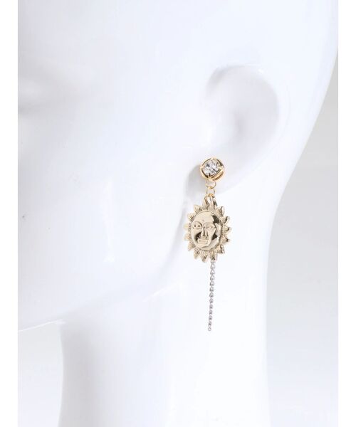 EVRIS（エヴリス）の「CROSS MOTIFピアス（ピアス（両耳用）・レディース・シルバー/ゴールド・FREE）」の6枚目の写真