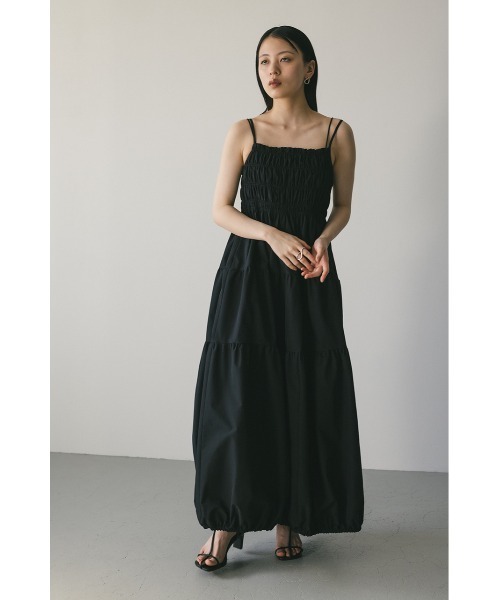 STYLEMIXER(スタイルミキサー)の「シャーリングバルーンキャミワンピース(ワンピース・レディース・ブラウン/ブラック/ライトベージュ・SMALL/MEDIUM)」の7枚目の写真